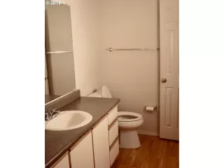 Photo #2: 19259510 Listing