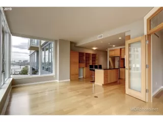 Photo #6: 19265291 Listing 