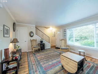 Photo #3: 19273969 Listing