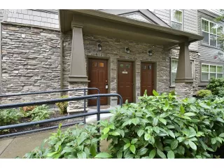 Photo #1: 19281426 Listing 