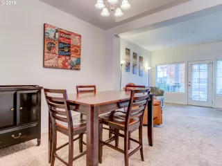 Photo #5: 19294050 Listing 