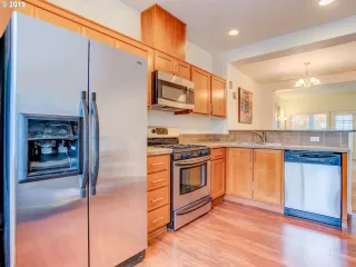 Photo #6: 19294050 Listing 