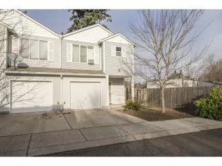 Photo #2: 19300133 Listing