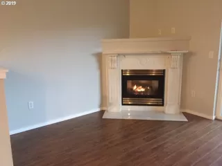 Photo #2: 19304283 Listing 