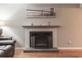 Photo #3: 19311574 Listing