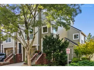 Photo #1: 19312670 Listing