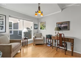 Photo #6: 19312670 Listing