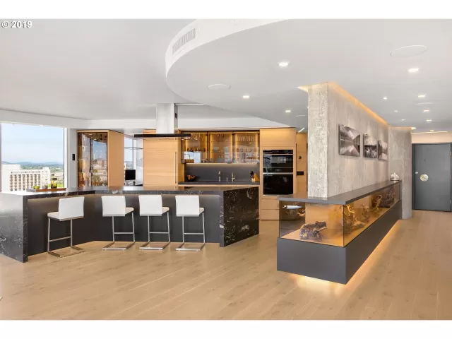 MLS: 19313506 Condo For Sale