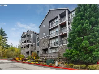 Photo #1: 19319826 Listing