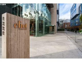 Photo #2: 19321193 Listing 