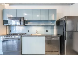 Photo #1: 19333202 Listing