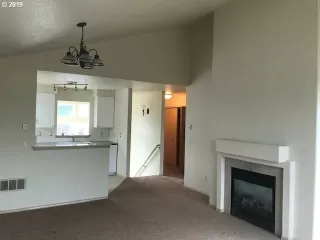 Photo #2: 19341933 Listing 