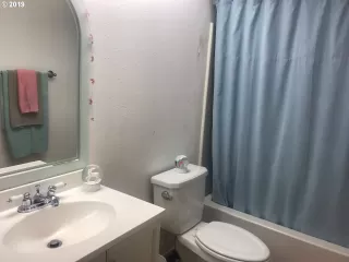 Photo #1: 19343102 Listing 