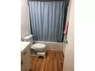 Photo #2: 19343102 Listing 