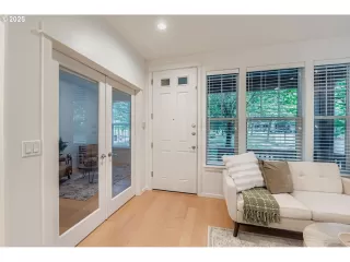 Photo #4: 193436712 Listing 