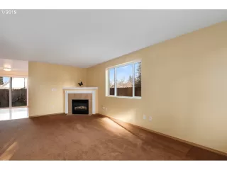 Photo #2: 19344816 Listing