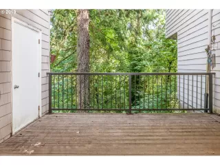 Photo #1: 19347100 Listing 