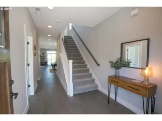 More Details about MLS # 19347239 : 2027 SE HAROLD ST