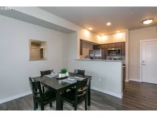 Photo #2: 19358542 Listing