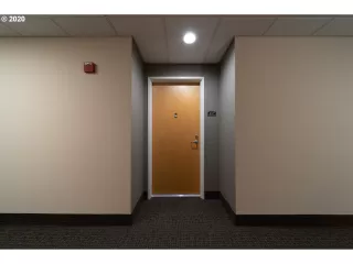 Photo #1: 19368360 Listing