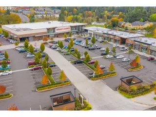 Photo #2: 19376514 Listing