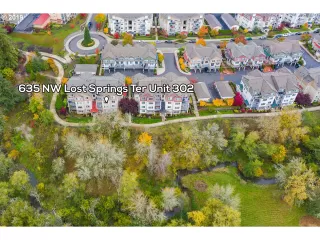 Photo #4: 19376514 Listing