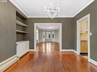 Photo #4: 19379394 Listing