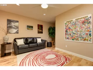 Photo #3: 19379740 Listing