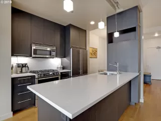 Photo #3: 19380564 Listing