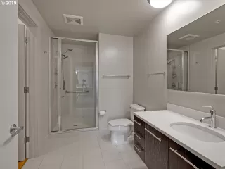 Photo #6: 19380564 Listing