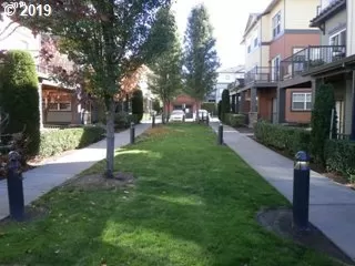 Photo #5: 19381427 Listing