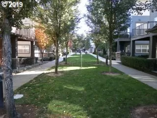 Photo #6: 19381427 Listing