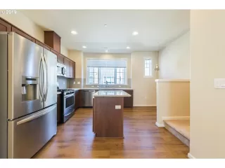 Photo #4: 19381501 Listing 
