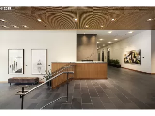 Photo #1: 19382309 Listing