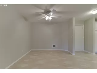 Photo #1: 19392071 Listing