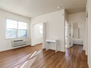 Photo #1: 19413823 Listing 