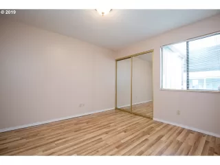 Photo #2: 19415370 Listing