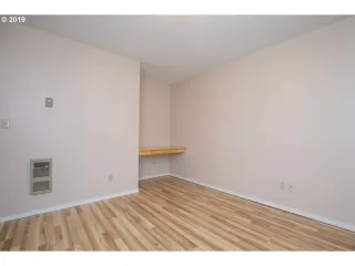 Photo #3: 19415370 Listing