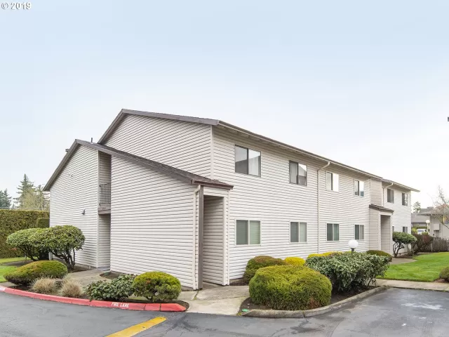 MLS: 19416006 Condo For Sale