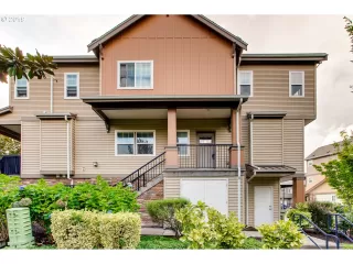 Photo #3: 19427339 Listing