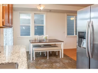 Photo #3: 19428323 Listing