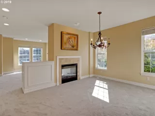 Photo #3: 19428487 Listing