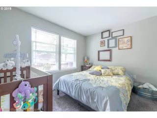 Photo #4: 19439583 Listing