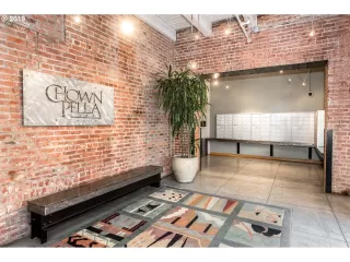 Photo #1: 19441446 Listing