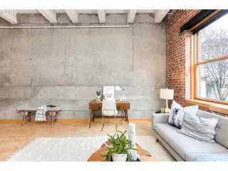 Photo #6: 19441446 Listing