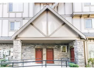 Photo #1: 19442663 Listing