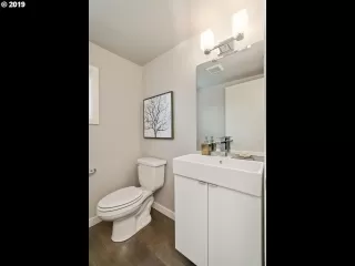 Photo #1: 19443873 Listing