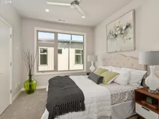 Photo #2: 19443873 Listing