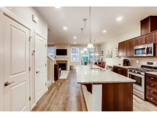 Photo #2: 19450987 Listing 