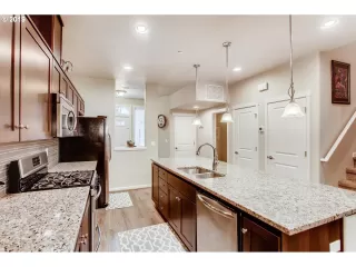 Photo #4: 19450987 Listing 